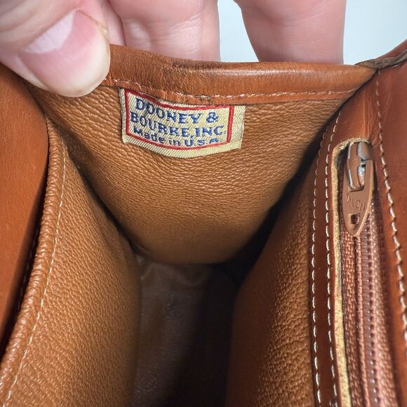 Dooney & Bourke Vintage AWL Satchel Black Pebble Brown Trim Model A5 085771 -GUC - Picture 13 of 16